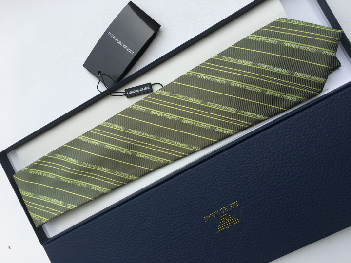 Giorgio Armani Words And Thin Stripe Pattern Necktie Caravatta In Green
