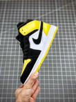 Nike Air Jordan 1 Mid Yellow Toe 852542-071