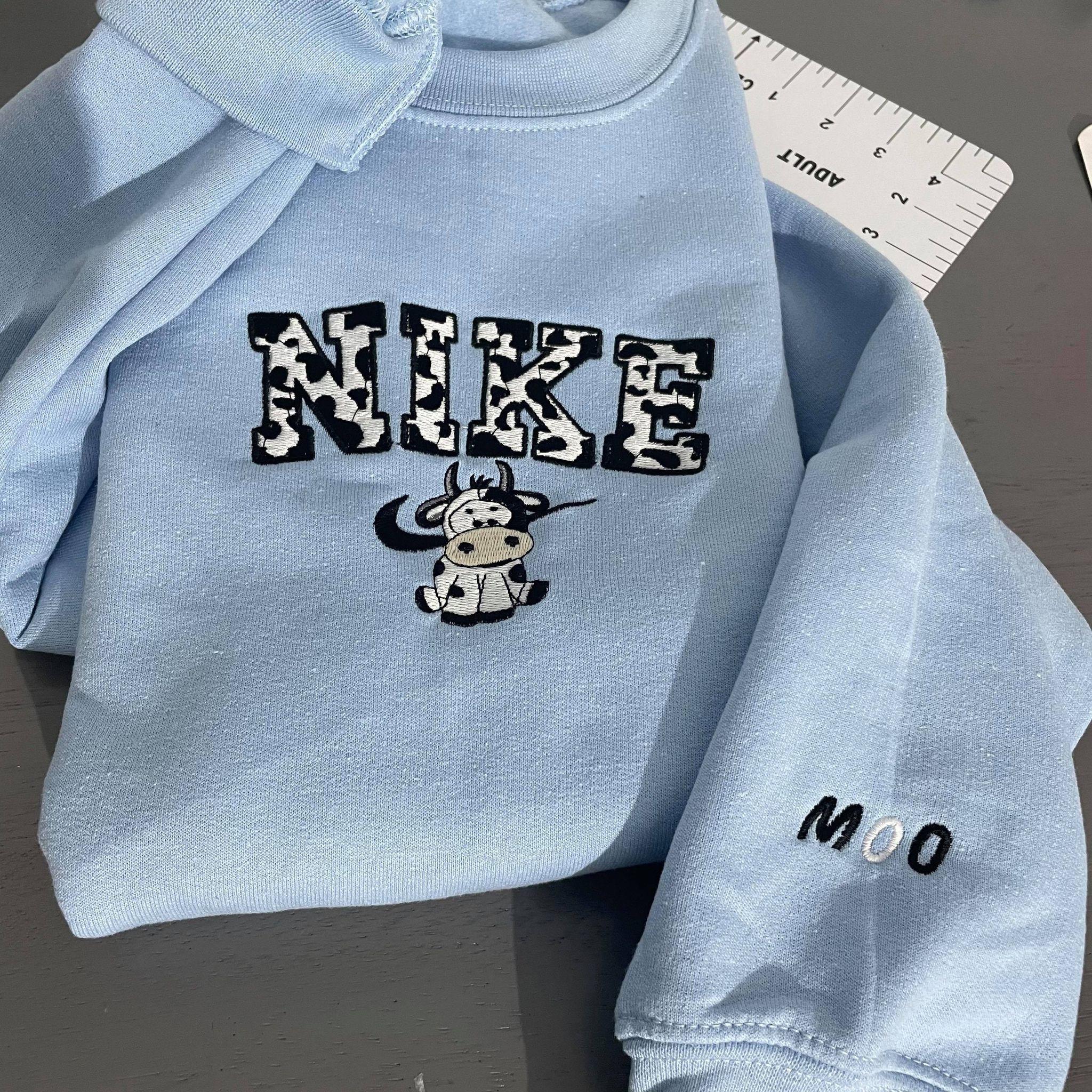 New Trend Cow Embroidered Sweatshirt - Gearcape