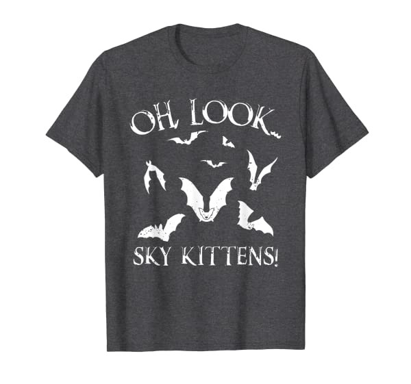 Funny Bat Lover Gift For Men Women Cool Sky Kittens Horror T-Shirt