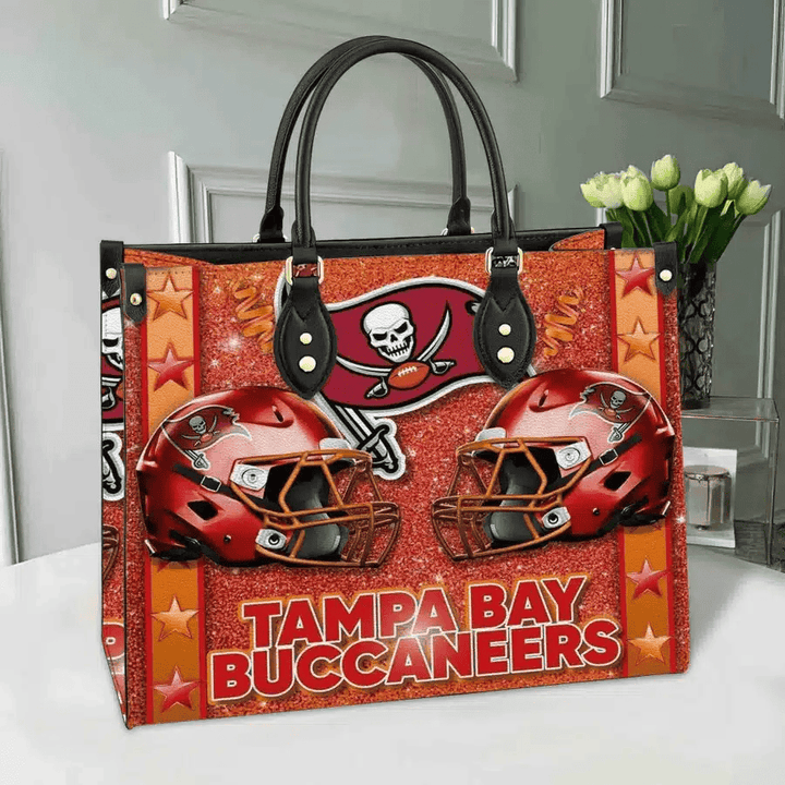 Tampa Bay Buccaneers Leather Hand Bag BB220