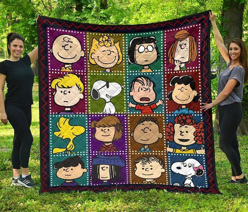 Charlie And Snoopy List Of Peanuts Characters Fan Gift Idea Quilt Blan ...