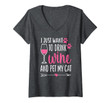 Womens I Just Want To Drink Wine And Pet My Cat Funny Cute Gift V-Neck T-Shirt