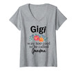 Womens Gigi Shirt For Grandma Gigi Mother's Day Gifts Grandchildren V-Neck T-Shirt
