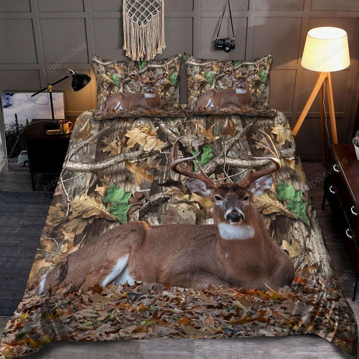 Deer Hunting Pattern All Over Printed Bedding Set