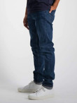 Men Solid Tapered Jeans