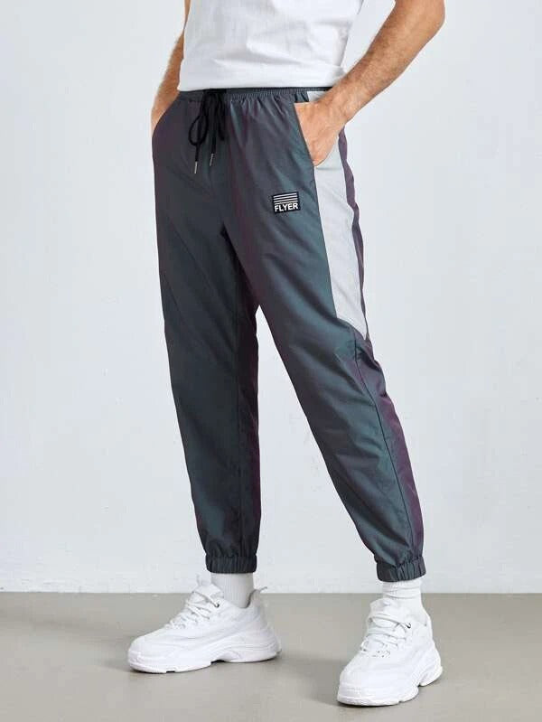 Men Holographic Patched Contrast Side Seam Drawstring Waist Sweatpants