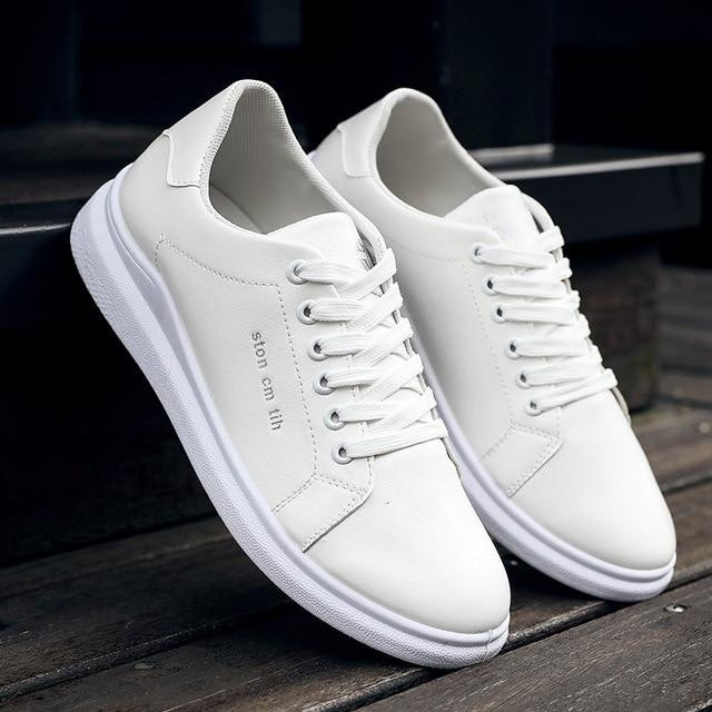 New Fashion Style Men Canvas Shoes Breathable Lace-up Comfortable Sneakers