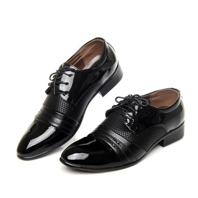Men Dress Shoes Pointed Toe Leather Hollow Outs Breathable Oxford Shoes