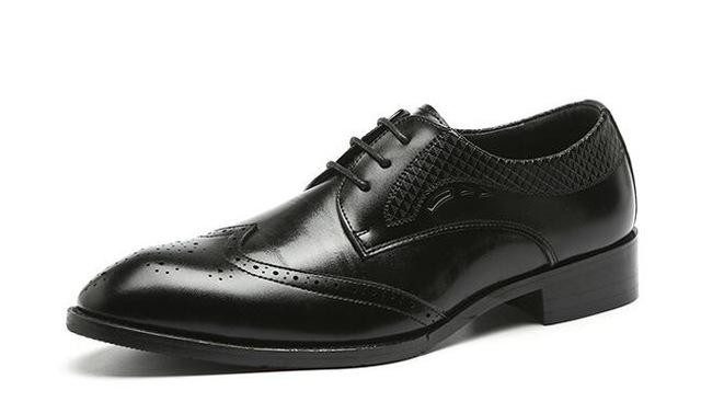 Men Dress Shoes Luxury Leather Vintage Carved Brogues Lace Up Oxford Shoes