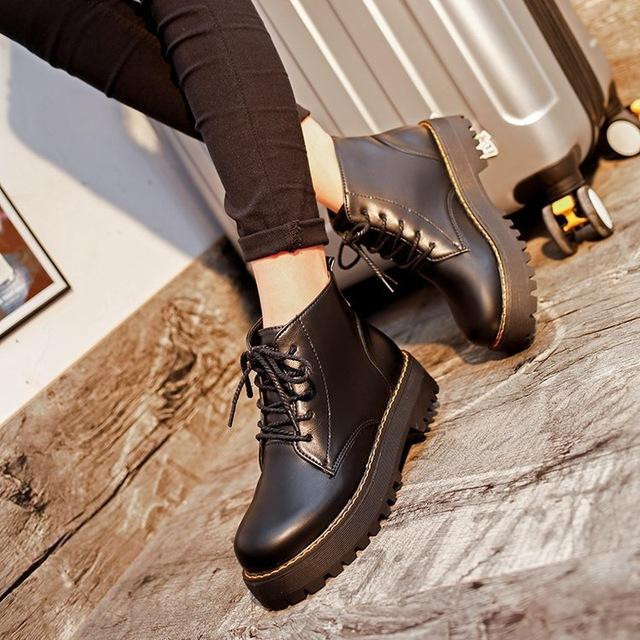 Women Ankle Boots Round Toe Lace Up Flat Fashion Design Martin Boots