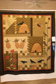 Bee Quilt Tucuv
