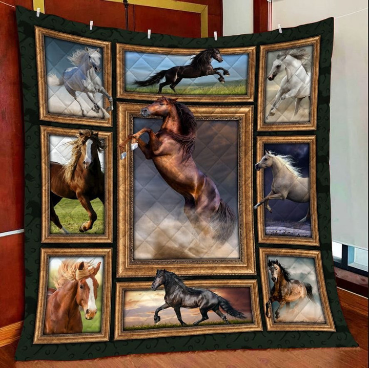 Amazing Running Horse Quilt