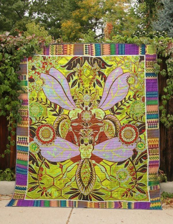 Bumble Bee Abstract Quilt Tujbg