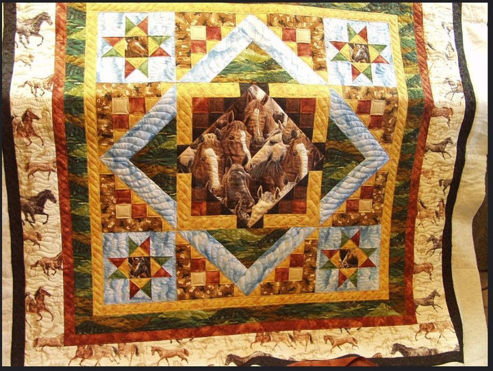 Horse Quilt Cufhf