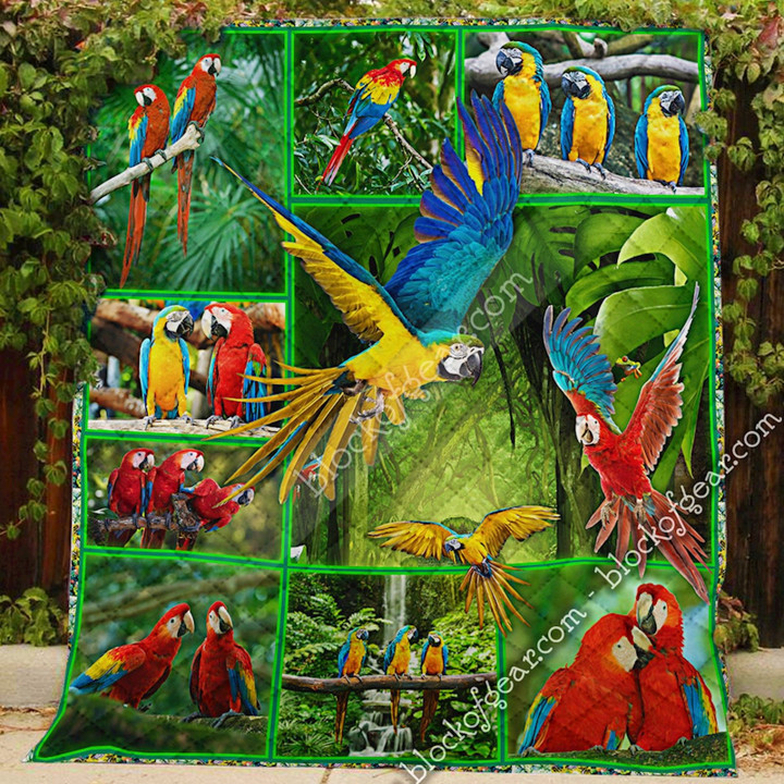 Parrot Quilt Nh275