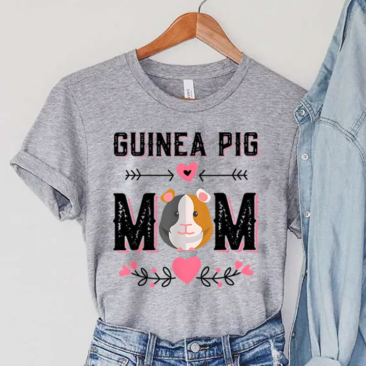 Guinea pig mom T-Shirts
