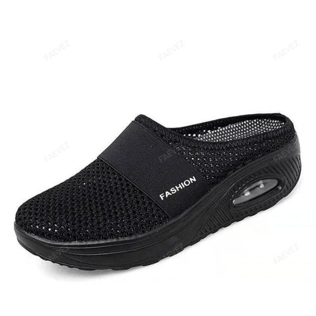 Breathable Mesh Outdoor Walking Slippers 1