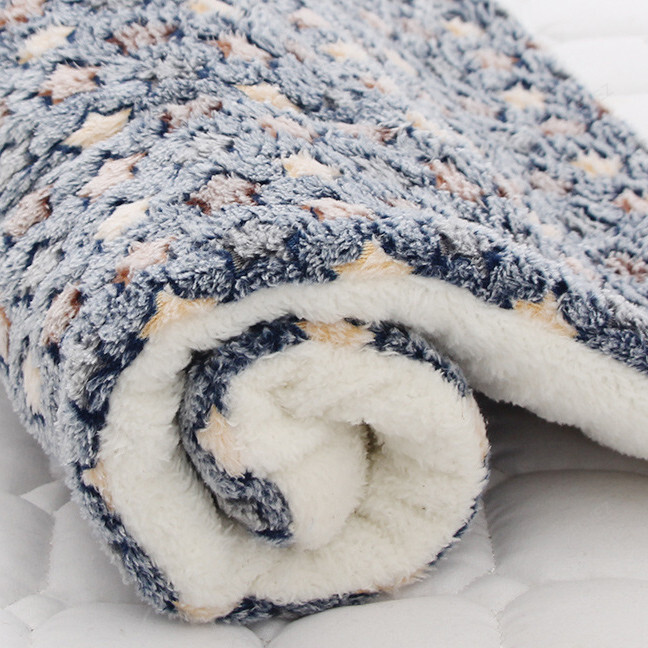 Cozy Calming Cat Blanket FAEVEZ™- Winter Items