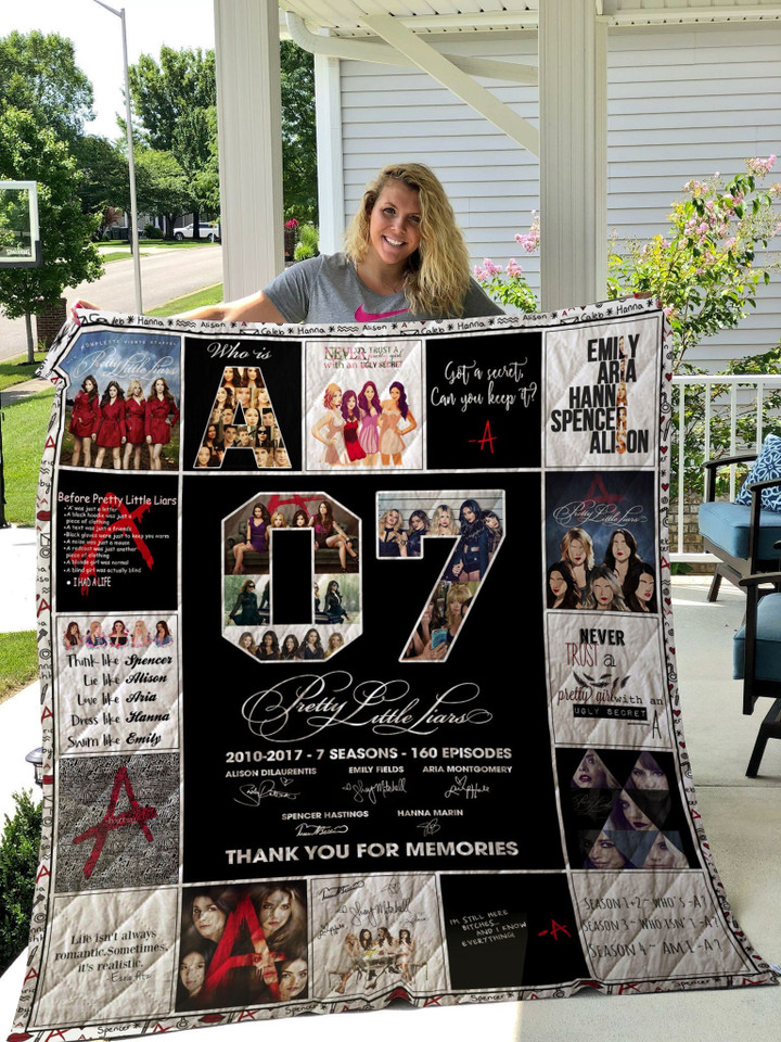 Pretty Little Liars Poster Quilt Blanket
