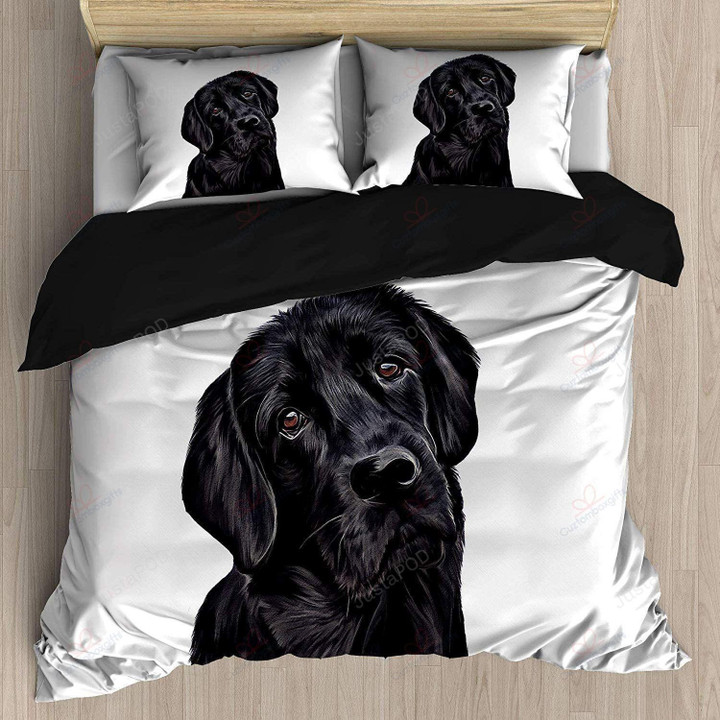 A Black Labrador Retriever Bedding Set (Duvet Cover & Pillow Cases)