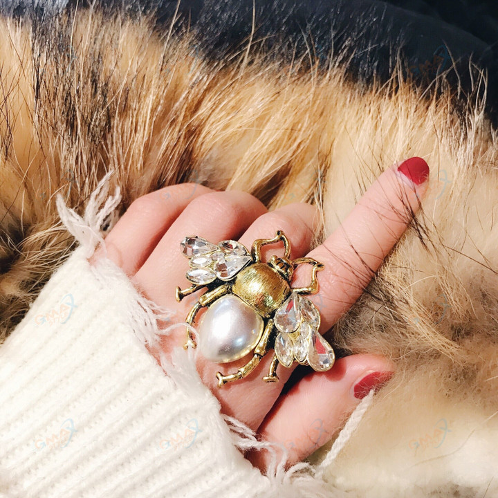 Vintage Simulated Pearl Bee Finger Rings for Women