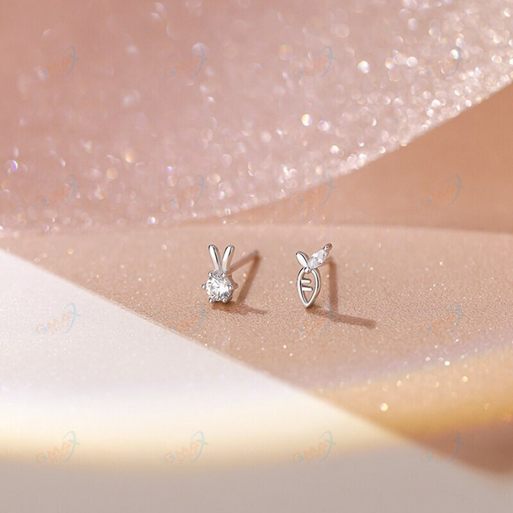 Cute Rabbit Carrot Stud Earrings For Women Simple Fashion Girl Piercing Jewelry Party Gifts