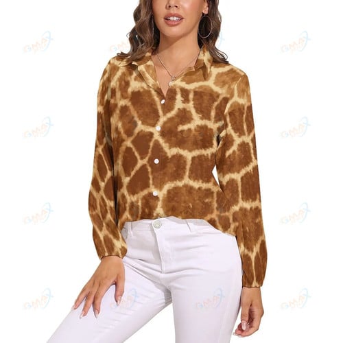 Giraffe Long-Sleeve Woman Street