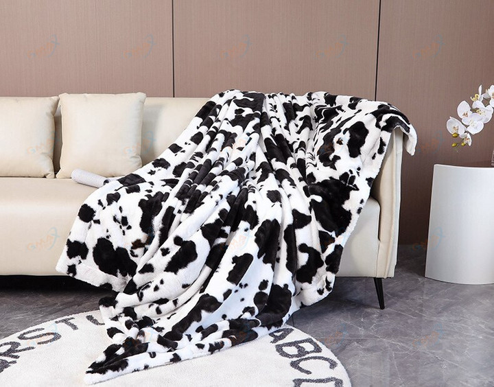 Soft Plush Cow Print Blanket