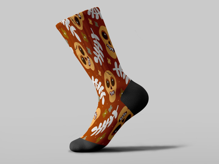 Cycling Sock - The Human Skulls Are Funny With Leaves And Flowers