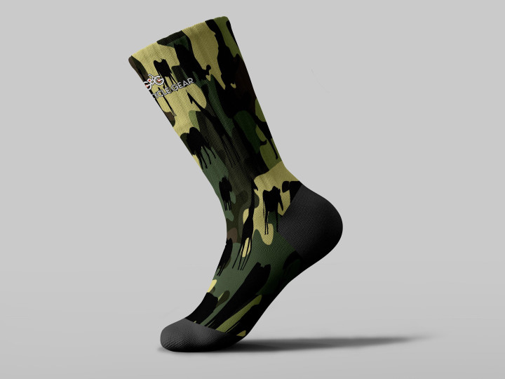 Cycling Sock - Awesome Wild Animals Silhouette Green Camouflage Background