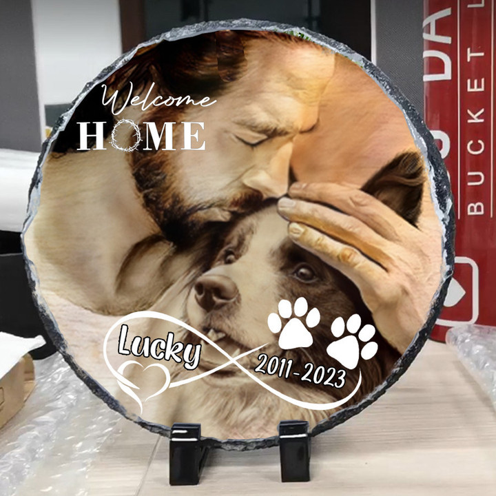 Personalized Border Collie Memorial Stone, Dog with Jesus Hug in Hand, Pet Memorial Gift for Lost of Dog