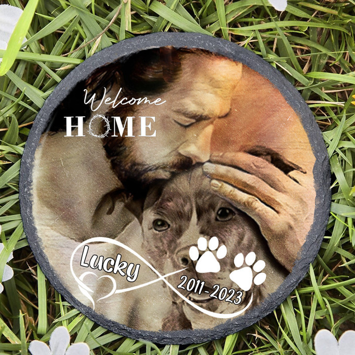 Personalized Pit Bull Memorial Stone, Dog with Jesus Hug in Hand, Pet Memorial Gift for Lost of Dog