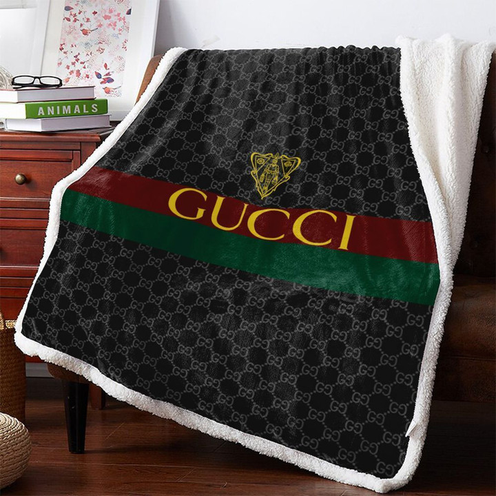 Gucci Logo Limited Editition Fleece Blankets 019
