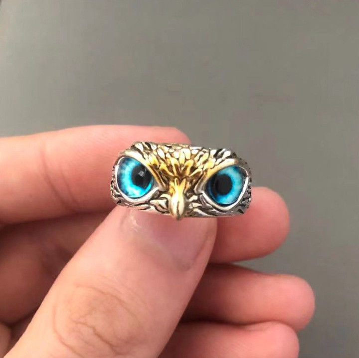 Golden Eyebrows Owl Ring