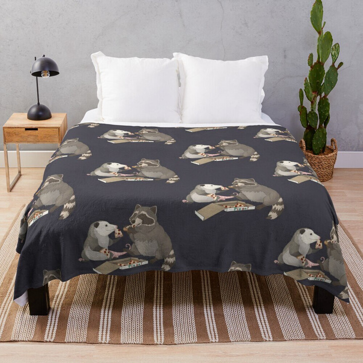 Possum And Raccoon Eating Pizza For Couch Warm Flannel Thread Knitted Throw Blanket