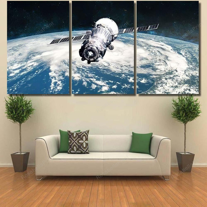 Planet Earth Spacecraft Launch Into Space Astronaut Canvas Wall Art Planet Earth Canvas Boads Kawaii Canvas App For Students