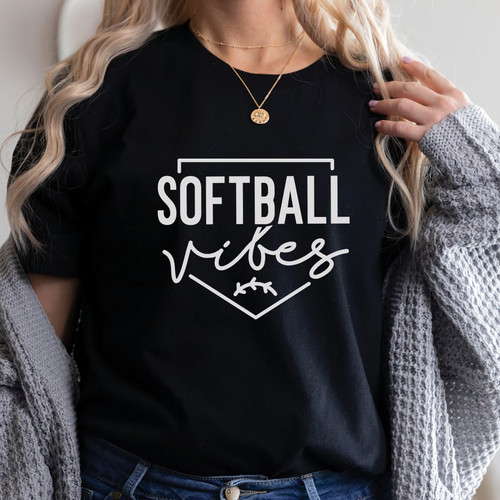 Softball Easybears™Classic T-shirt Softball Vibes