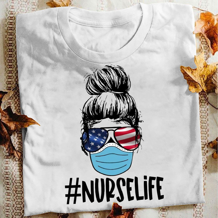 Nurse T-shirt Mom Life