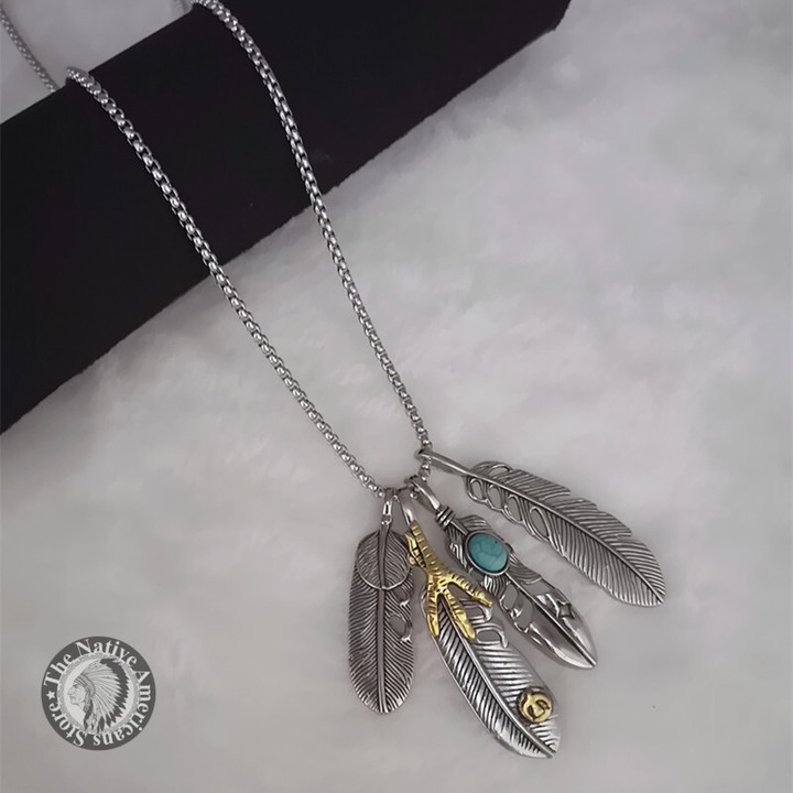 Feather Dress Eagle Claws Pendant Necklace