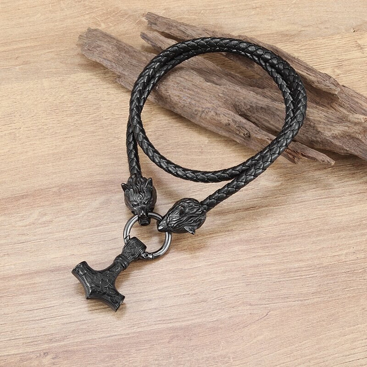 High Quality Stainless Steel Nordic Wolf Head Chain Necklace