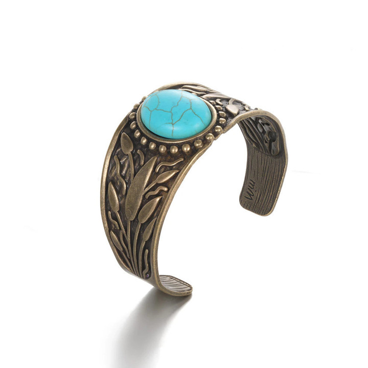 Feather Pattern Turquoise Bracelet