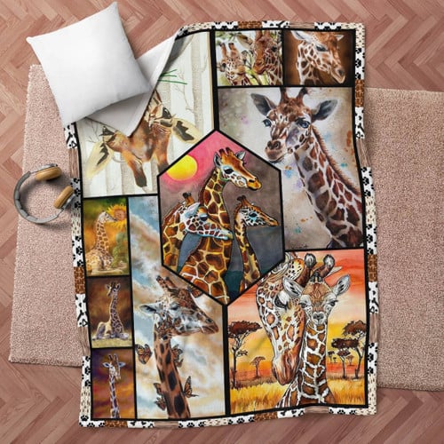 Comfortable Beautiful Giraffe Fleece Blanket