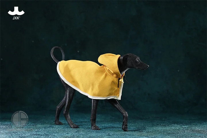 Azawakh Greyhound Action Figure – Soldier Scene Resin Model