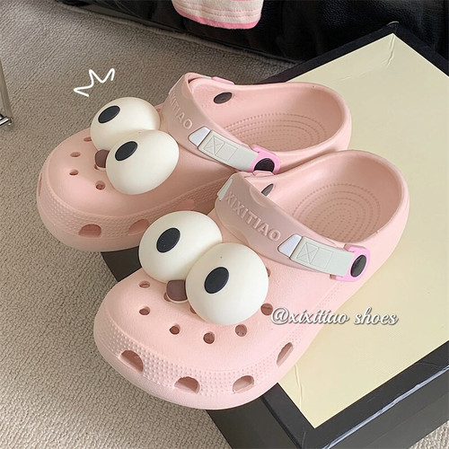 Soft Cute Pink Pig Hole Garden Shoes Women Sandals Summer DIY EVA Anti Slip Outer Wearing Beach Sandals For Women Home Slipper