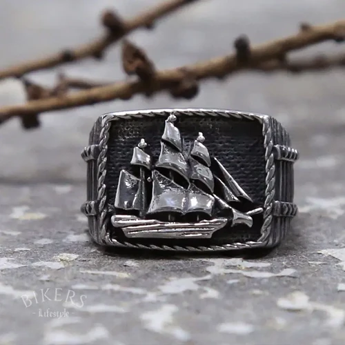 Vintage Pirate Sailboat Viking Ring