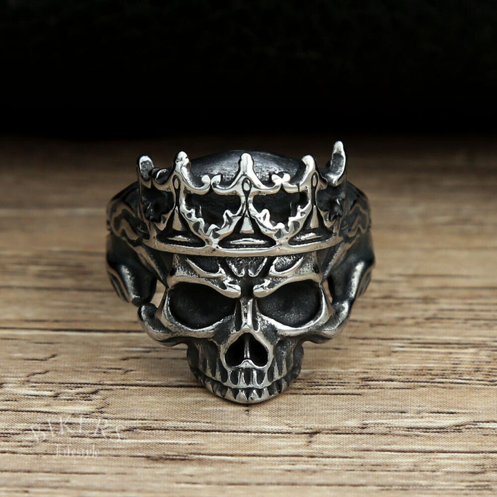 King Crown Skull Ring