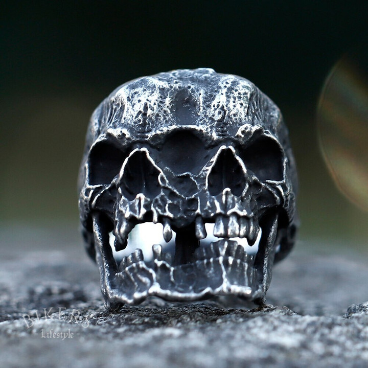 Exclusive Double Skull Ring