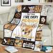 Chihuahua First Thing first thing i see every morning is a Chihuahua who loves me Throw Blanket