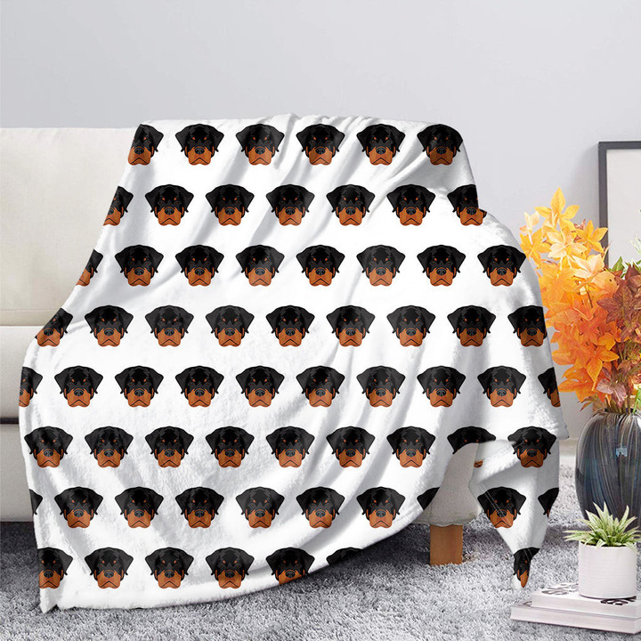 Rottweiler Face Pattern Print Blanket